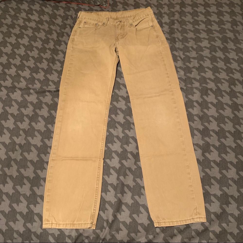 levi’s khakis